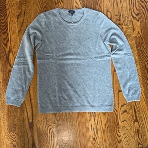 100% Cashmere 
Talbots Heather Gray Women's Crewneck Pure Cashmere Sweater